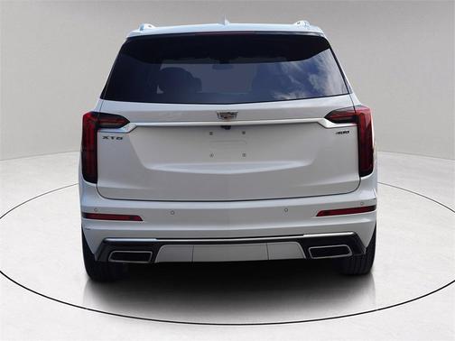 2023 Cadillac XT6 Premium Luxury FWD