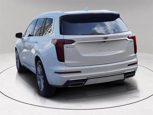 2023 Cadillac XT6 Premium Luxury FWD