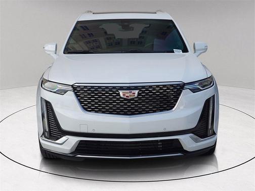2023 Cadillac XT6 Premium Luxury FWD