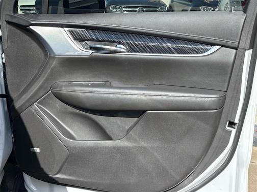 2023 Cadillac XT6 Premium Luxury FWD