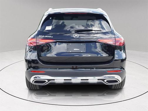 2025 Mercedes-Benz GLC 350e Base 4MATIC
