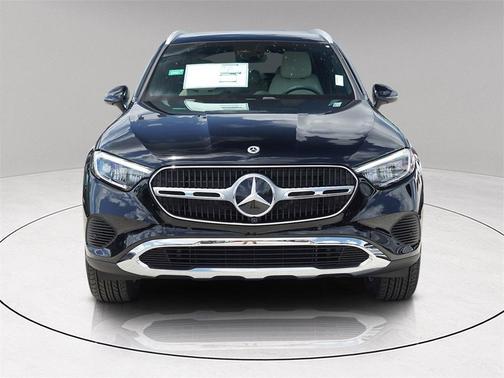 2025 Mercedes-Benz GLC 350e Base 4MATIC