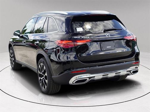 2025 Mercedes-Benz GLC 350e Base 4MATIC