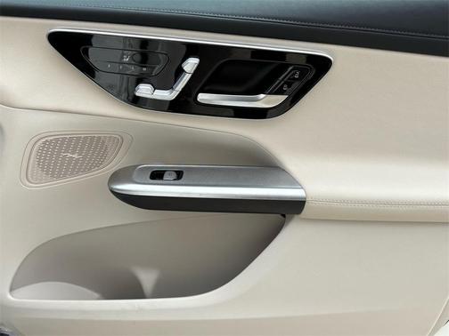 2023 Mercedes-Benz GLC 300 Base