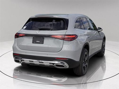 2026 Mercedes-Benz GLC 300 Base