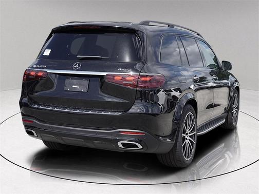 2026 Mercedes-Benz GLS 450 