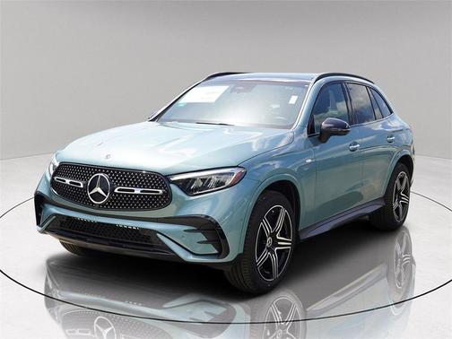 2025 Mercedes-Benz GLC 350e Base 4MATIC