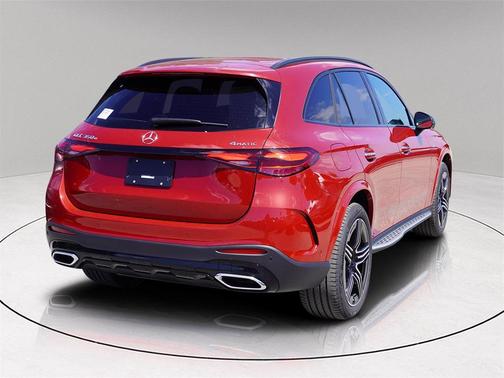 2025 Mercedes-Benz GLC 350e Base 4MATIC