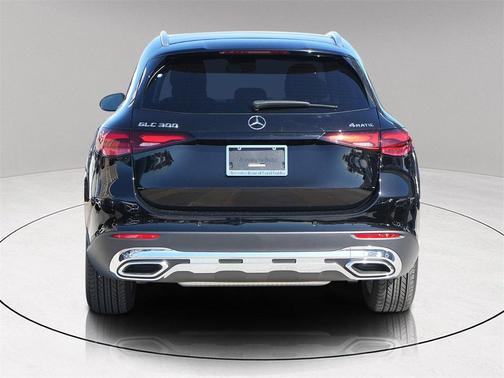 2023 Mercedes-Benz GLC 300 Base 4MATIC