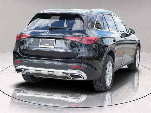 2023 Mercedes-Benz GLC 300 Base 4MATIC