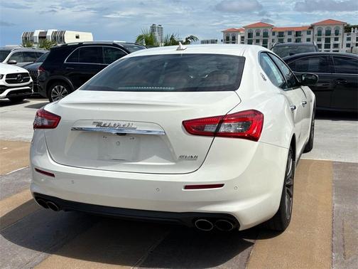 2020 Maserati Ghibli Base
