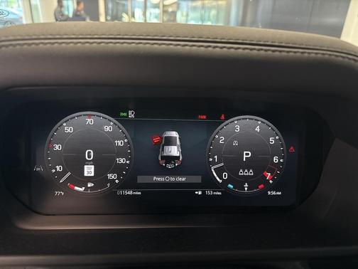 2024 Land Rover Defender P300