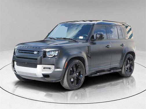 2024 Land Rover Defender P300