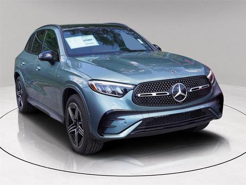 2025 Mercedes-Benz GLC 350e Base 4MATIC