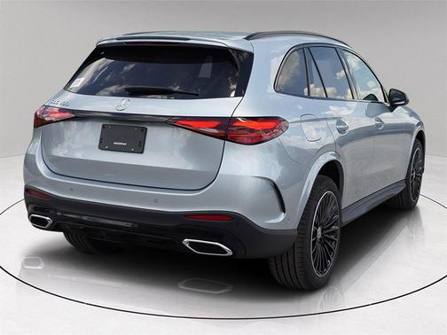 2025 Mercedes-Benz GLC 300 Base