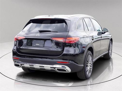 2026 Mercedes-Benz GLC 300 Base