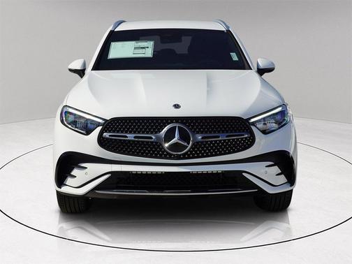 2025 Mercedes-Benz GLC 300 Base