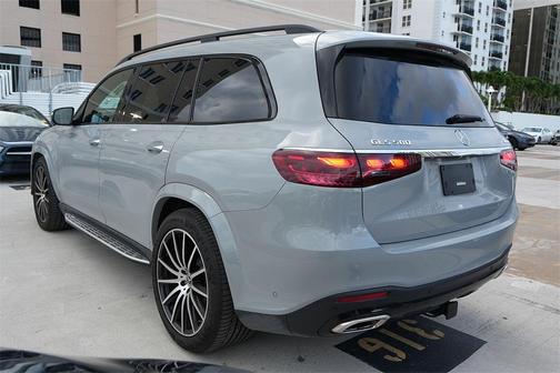 2025 Mercedes-Benz GLS 580 Base 4MATIC