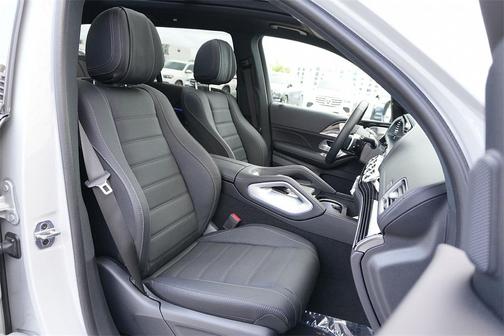 2025 Mercedes-Benz GLS 580 Base 4MATIC