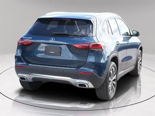 2023 Mercedes-Benz GLA 250 Base