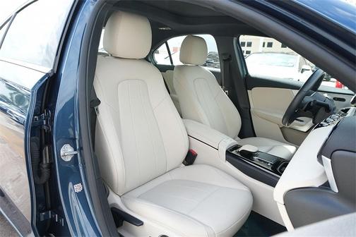 2022 Mercedes-Benz A-Class A 220