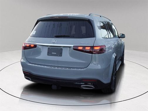 2026 Mercedes-Benz GLS 580 Base 4MATIC