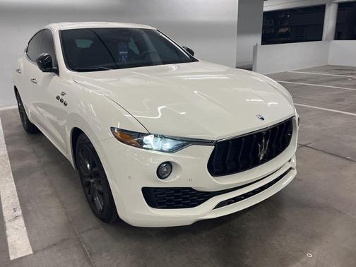 2024 Maserati Levante GT Ultima