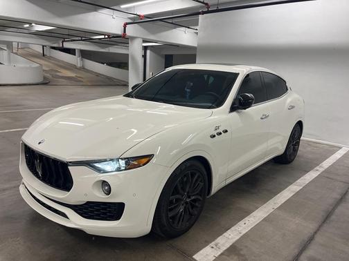 2024 Maserati Levante GT Ultima