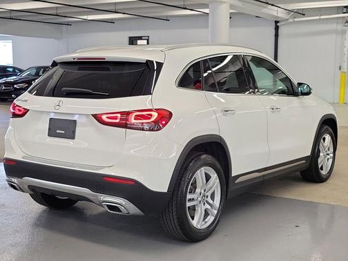 Polar White 2023 Mercedes-Benz GLA 250 Base