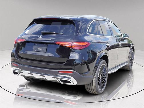 2025 Mercedes-Benz GLC 300 Base