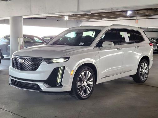 Crystal White Tri-Coat 2023 Cadillac XT6 Premium Luxury AWD
