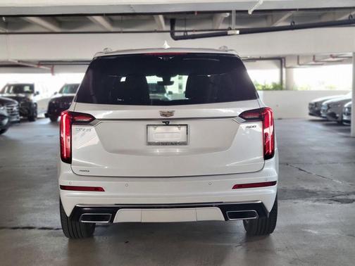 Crystal White Tri-Coat 2023 Cadillac XT6 Premium Luxury AWD