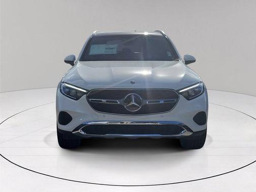 Polar White 2026 Mercedes-Benz GLC 300 Base