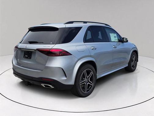 Cirrus Silver Metallic 2026 Mercedes-Benz GLE 450 4MATIC