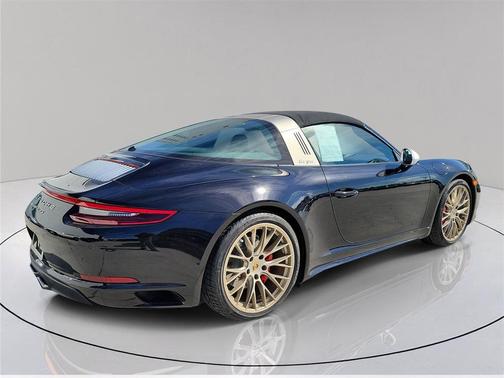 2019 Porsche 911 Targa 4 GTS