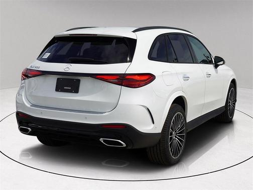 2025 Mercedes-Benz GLC 300 Base