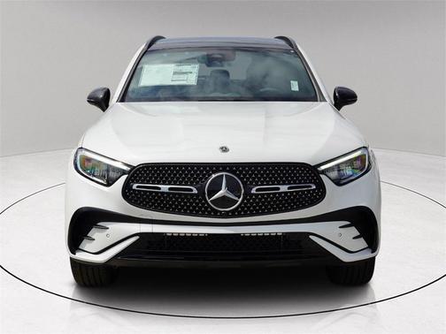 2025 Mercedes-Benz GLC 300 Base