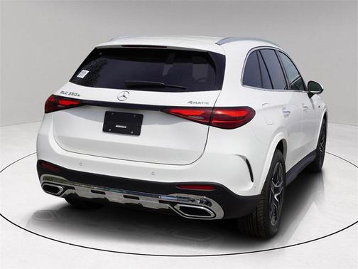 2025 Mercedes-Benz GLC 350e Base 4MATIC