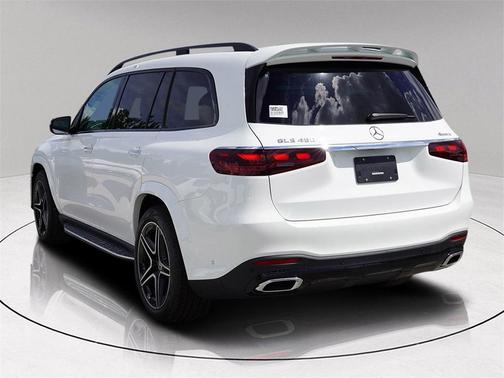2026 Mercedes-Benz GLS 450 