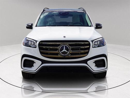 2026 Mercedes-Benz GLS 450 