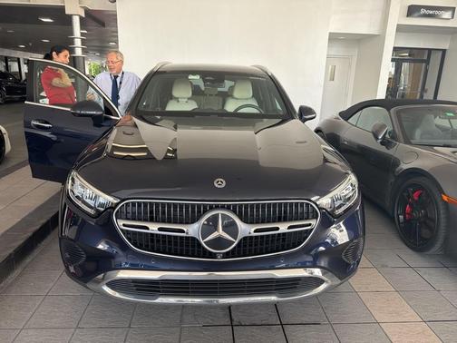 2024 Mercedes-Benz GLC 300 Base