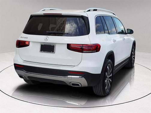 2022 Mercedes-Benz GLB 250 Base