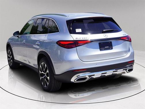 2025 Mercedes-Benz GLC 350e Base 4MATIC