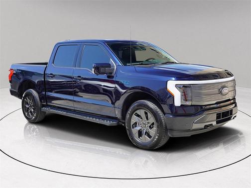 2024 Ford F-150 Lightning LARIAT