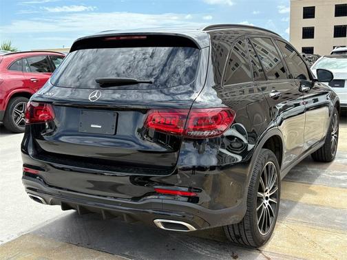 2022 Mercedes-Benz GLC 300 Base