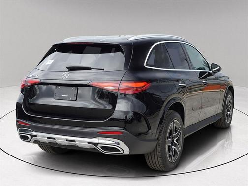 2025 Mercedes-Benz GLC 300 Base