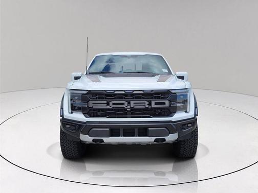 Oxford White 2025 Ford F-150 Raptor