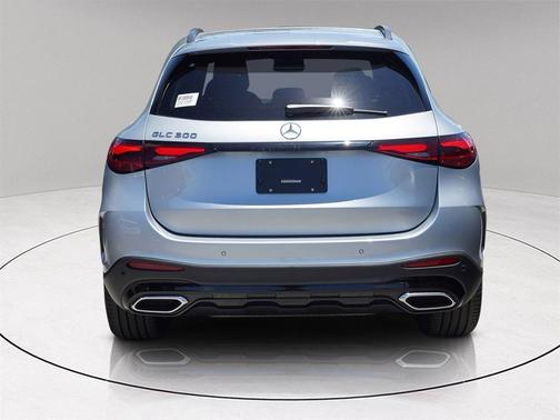 2025 Mercedes-Benz GLC 300 Base