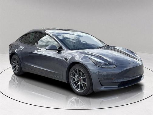 2023 Tesla Model 3 Base