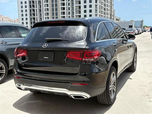 2022 Mercedes-Benz GLC 300 Base